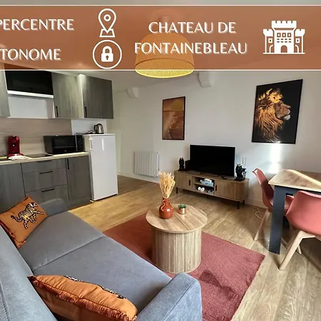 Cosy Au Coeur De Apartamento Fontainebleau